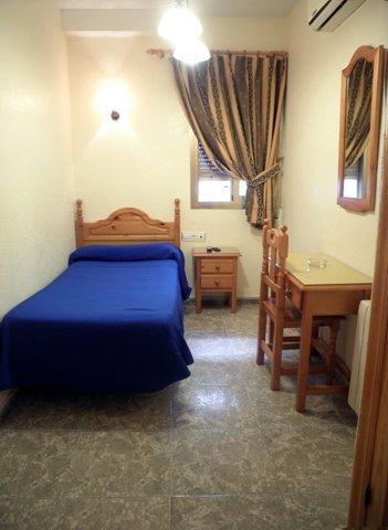 Hostal Delfin Verde Almeria Ngoại thất bức ảnh