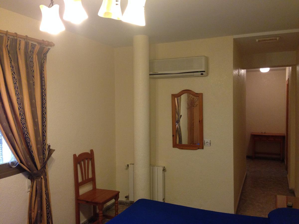Hostal Delfin Verde Almeria Ngoại thất bức ảnh