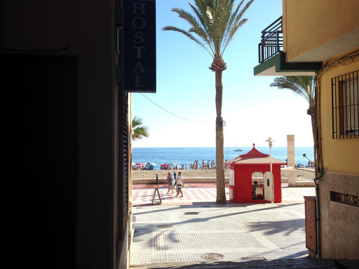 Hostal Delfin Verde Almeria Ngoại thất bức ảnh